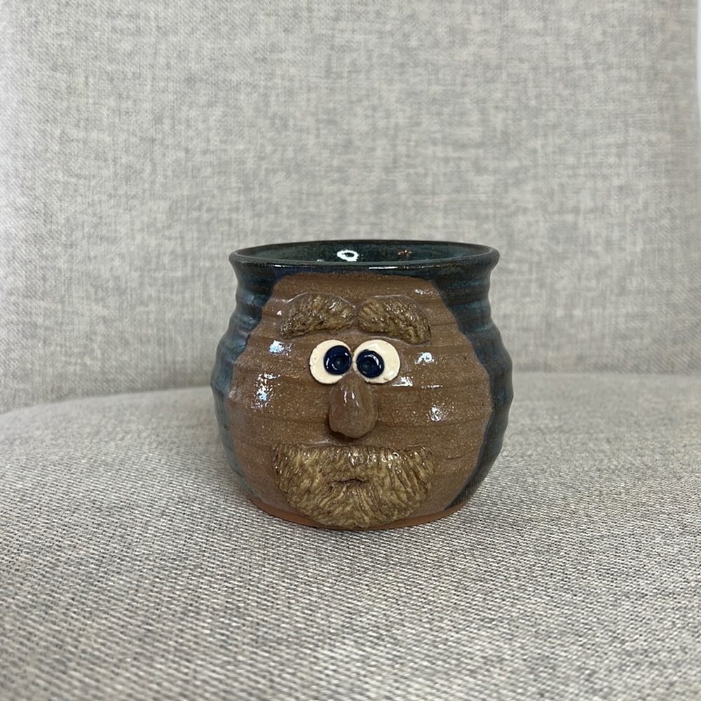 Studio pottery face mug stoneware